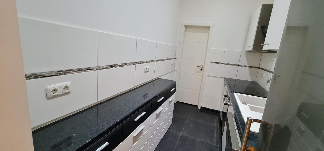 Rs Zimmervermietung Euskirchen Exterior foto